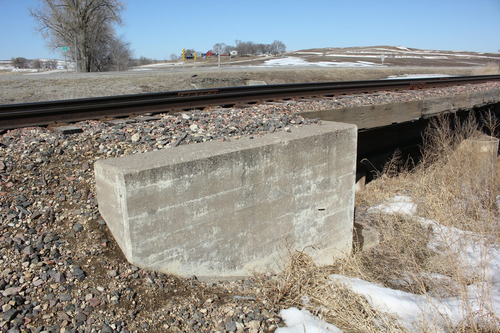 South abutment